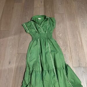Entro Green Dress